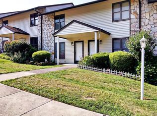 1006-232 Cedar Place Ct, Winston Salem, NC 27107
