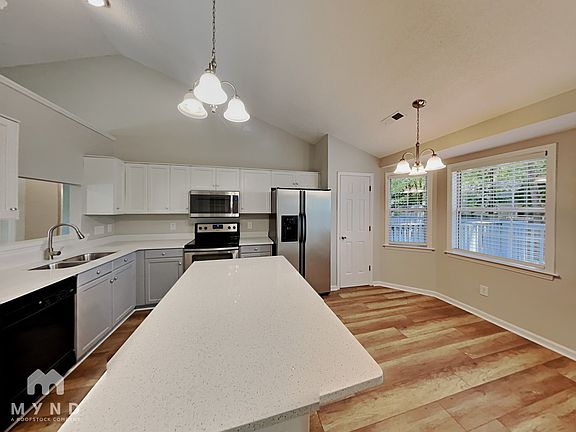 4th image of 109 Ashland Dr