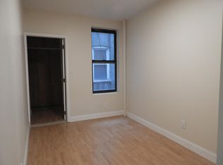 7120 Fresh Pond Rd #2R, Ridgewood, NY 11385