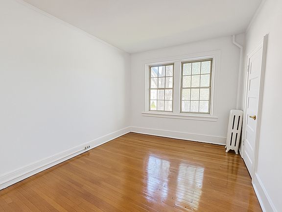 5th image of 5 Cottage St APT 3