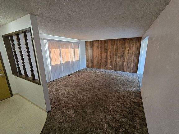 2nd image of 3400 Coronado Way