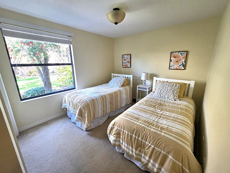 4005 Overture Cir — Photo 13