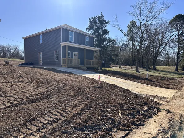 138 Line St, Cadiz, KY 42211