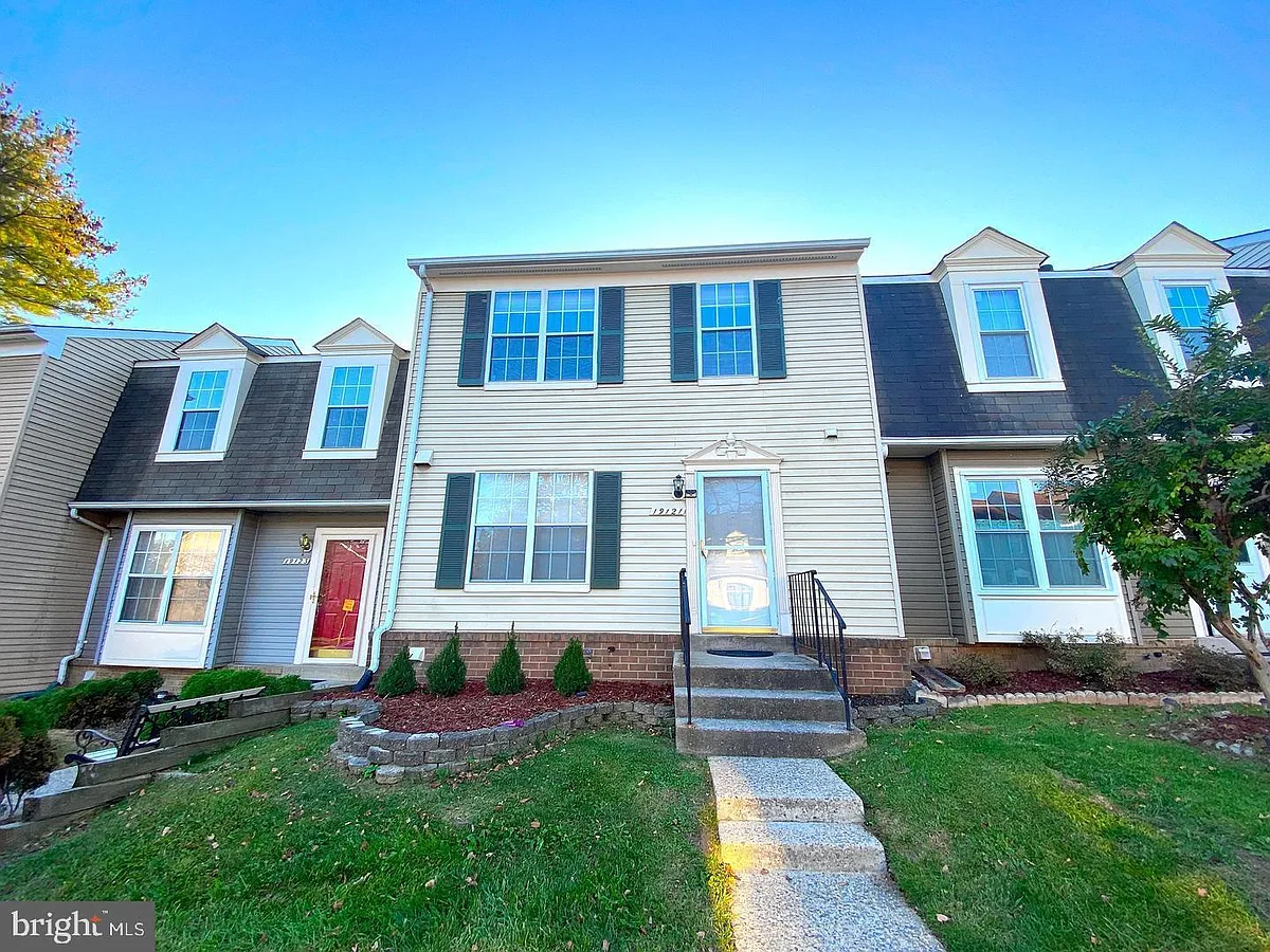 Building Photo - 19121 Cherry Bend Dr
