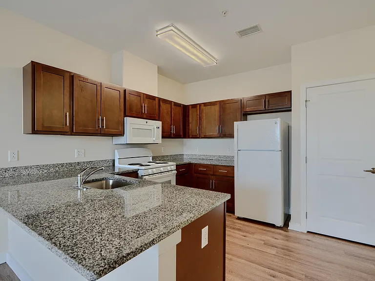 Walbrook Mill Apartments — Photo 32