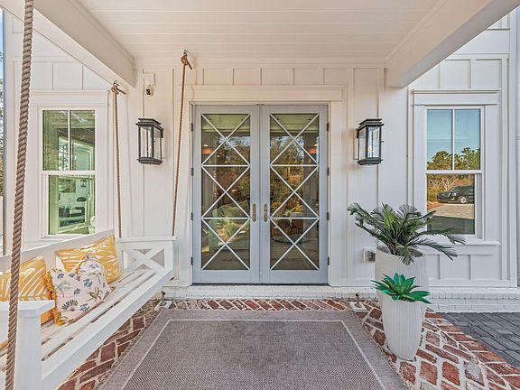 3rd image of 58 White Cottage Rd