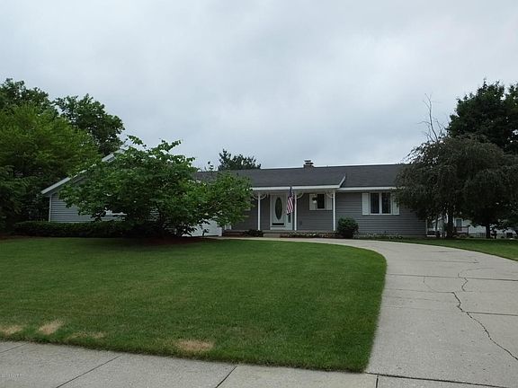 2nd image of 5861 Bramalea Ave SE
