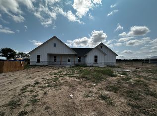 1045 County Road 3451, Paradise, TX 76073