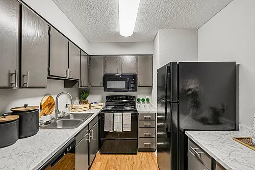 Heritage Hill Apartments Photo 1