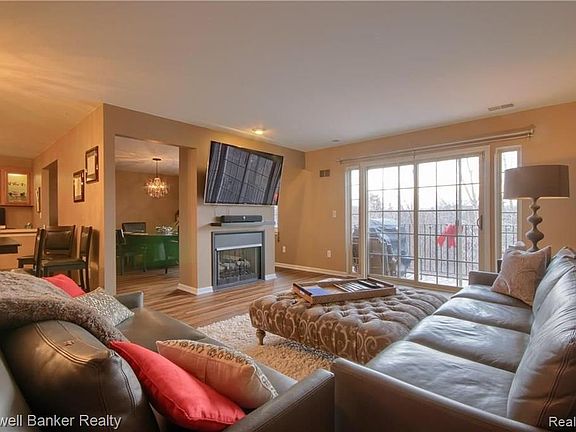 3rd image of 39642 Rockcrest Ln