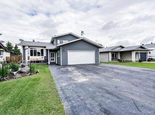 10404 S 106th Ave, Fairview, AB T0H 1L0