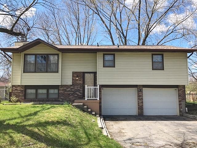1st image of 441 N West Park Ln