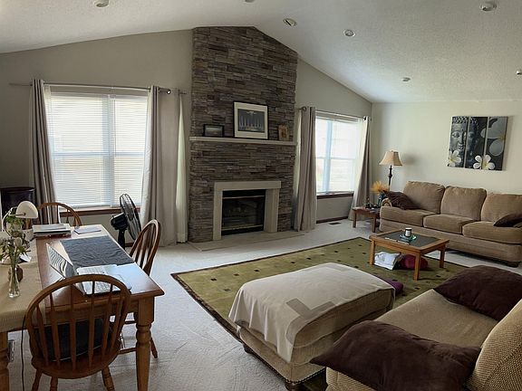 2nd image of 1307 S Hearthstone Ct