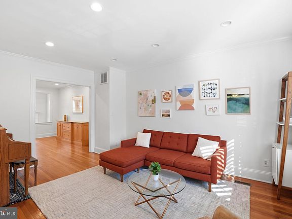 2nd image of 3803 W St NW