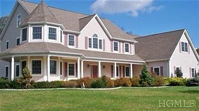1st image of 34 Strawberry Fields Ln