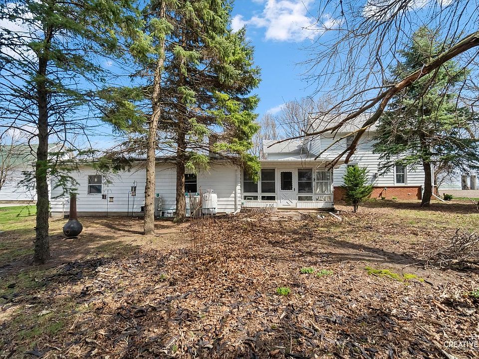 1st image of 15555 McGirr Rd