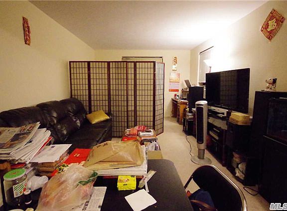 5th image of 7311 210th St APT 5M