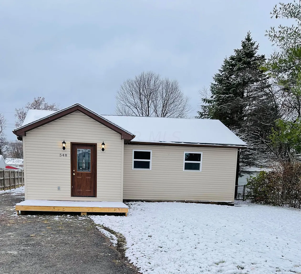 548 Stockbridge Rd photo 1