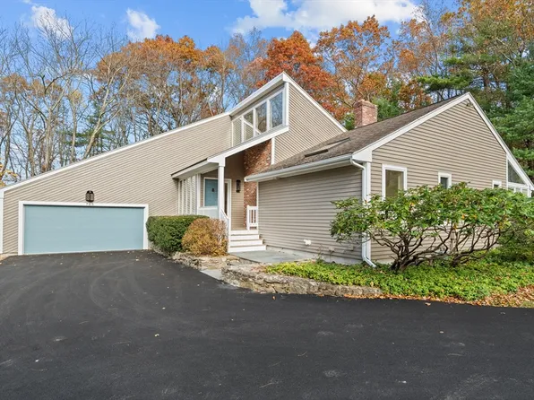 765 Grove St, Framingham, MA 01701