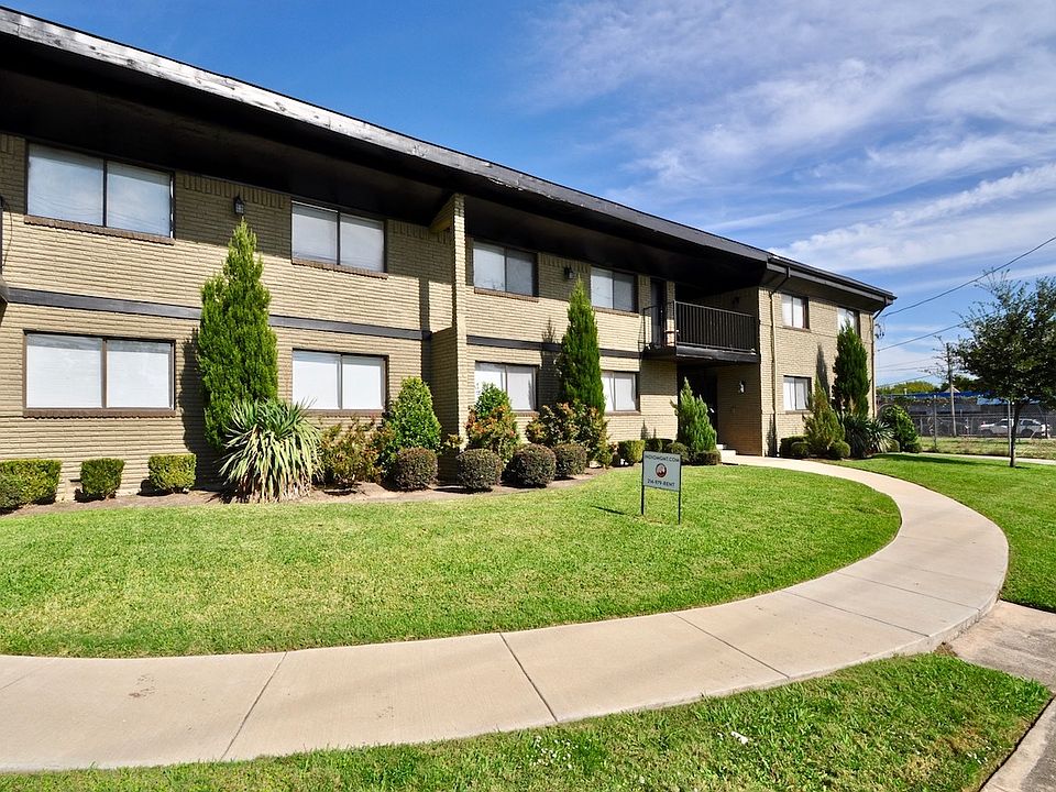 1st image of 1728 N Fitzhugh Ave APT 207