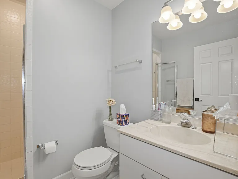 7005 Endicott Ct — Photo 34
