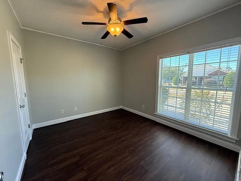 5026 Greyfield Pl N — Photo 15