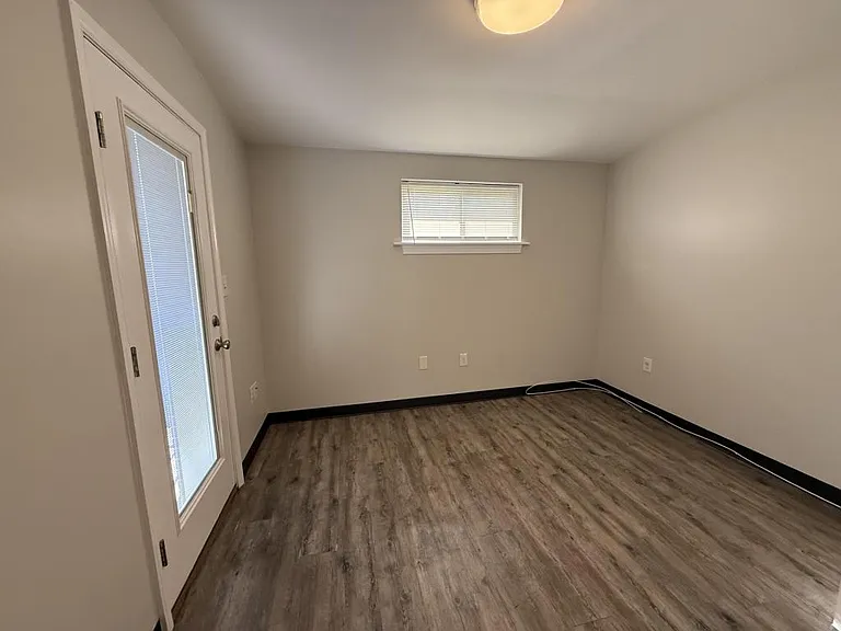 6189 Northwood Dr #2 — Photo 15