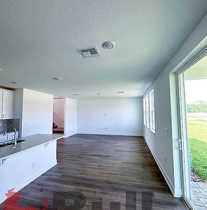 3rd image of 273 Bayberry Lakes Blvd