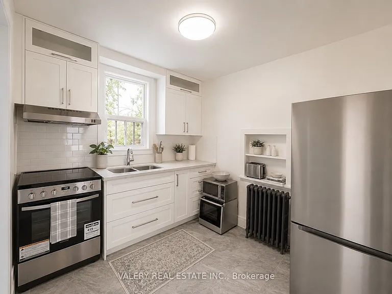 15 Stavebank Rd N #5 — Photo 3