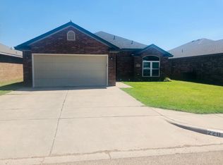 2211 100th St, Lubbock, TX 79423