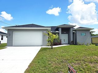 3704 16th St W, Lehigh Acres, FL 33971