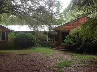 213 Broad St, Camden, SC 29020