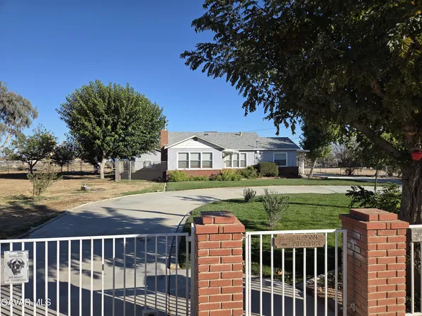 2123 W Avenue M4, Palmdale, CA 93551