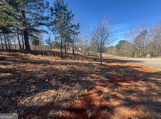 1541 Currahee Club Dr, Toccoa, GA 30577