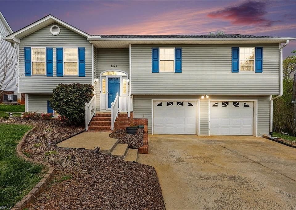 1st image of 4045 Lenora Dr