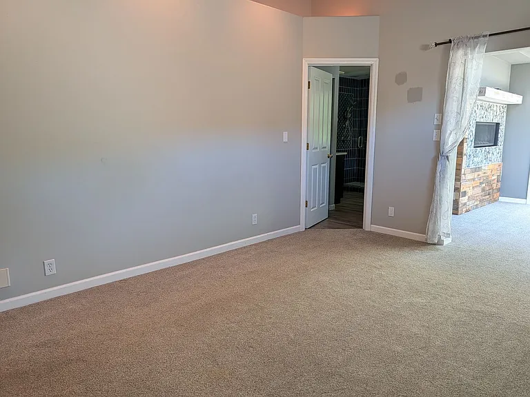 200 Swinomish Dr — Photo 6