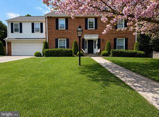 7302 Honeywell Ln, Bethesda, MD 20814