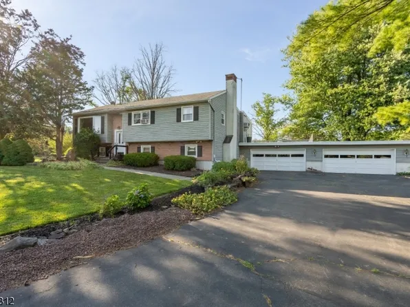 616 County Road 579, Raritan Twp., NJ 08822