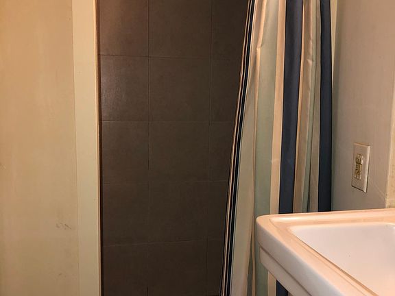 2nd image of 1533 Madrona Point Dr #A