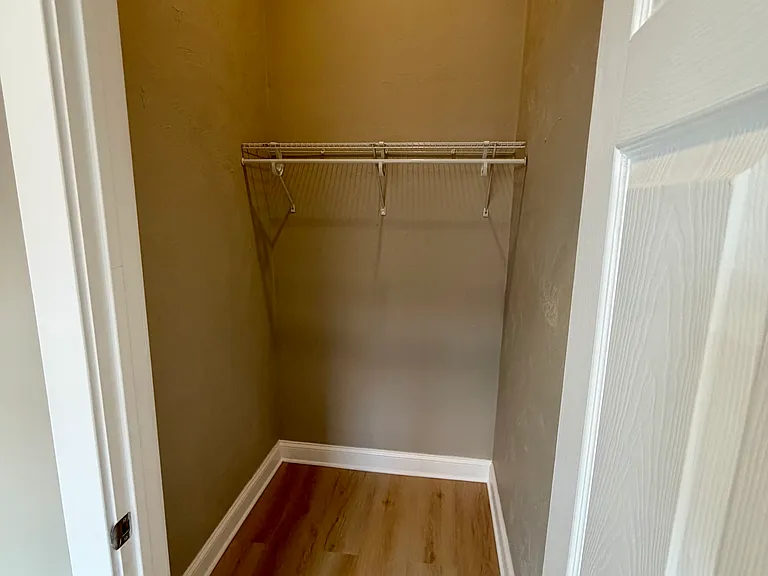 347-355 Main St #8 — Photo 9