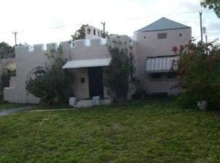 721 Sharar Ave, Opa Locka, FL 33054