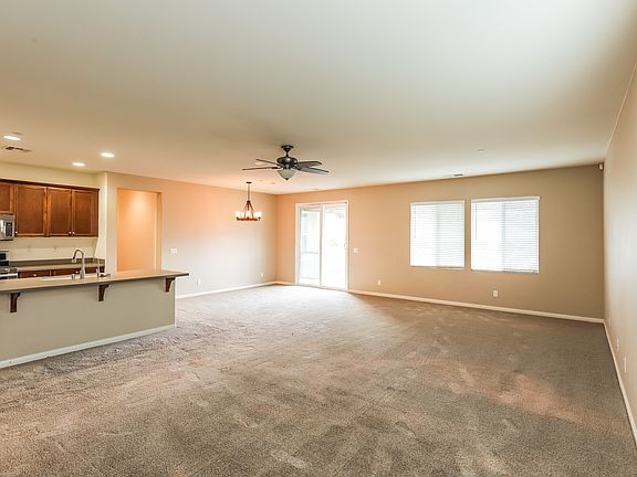 2nd image of 37182 Sierra Grove Dr