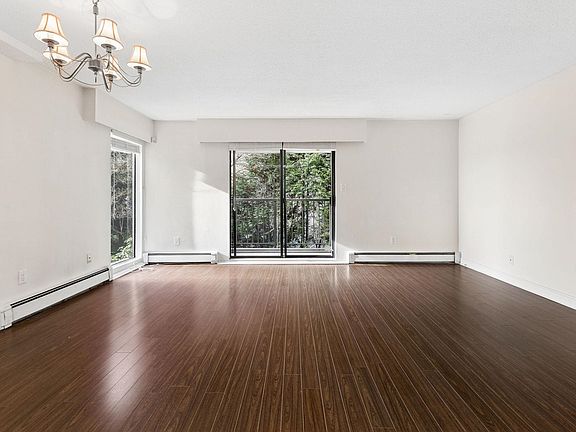 3rd image of 330 E 1st St #203