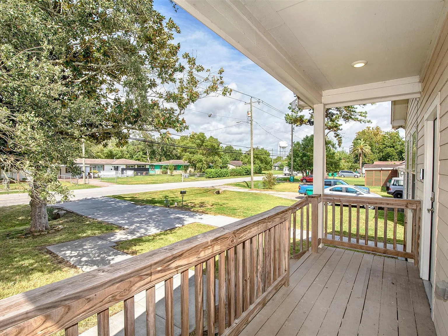 2 bed, 2.0 bath, 1200 sqft, $1,600 — Photo 4