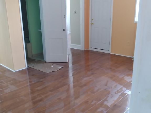 2nd image of 731 Herkness St Floor 2