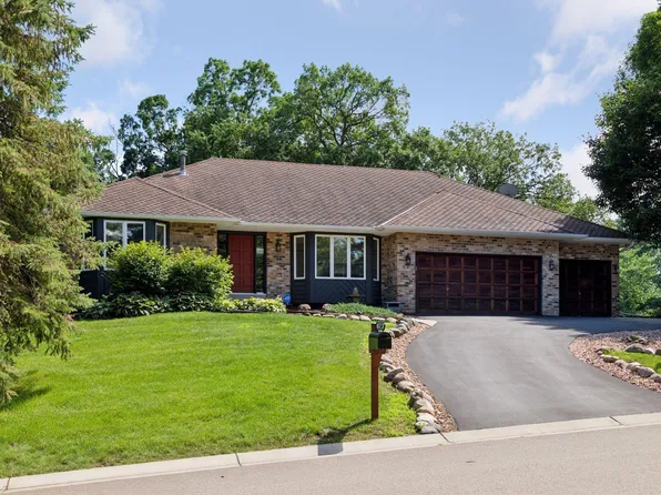 11540 177th St W, Lakeville, MN 55044