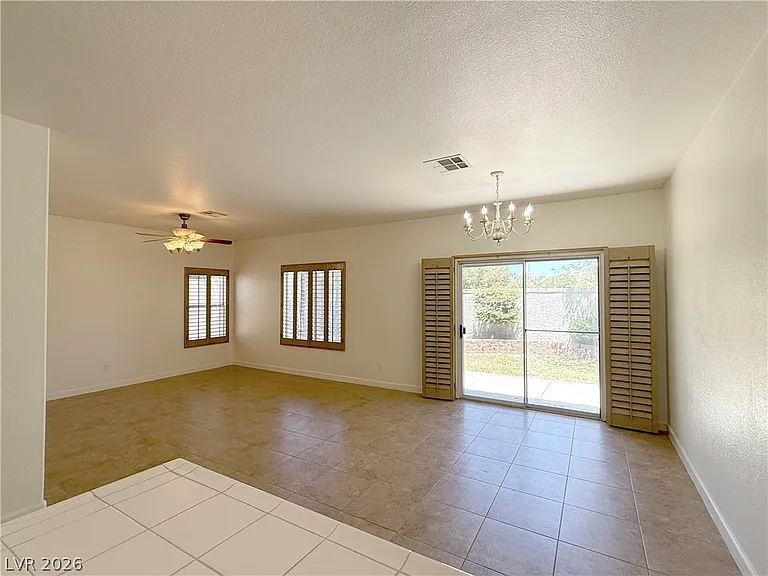 9824 Garamound Ave — Photo 10