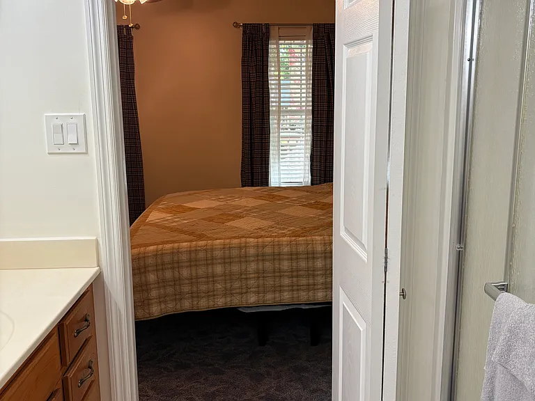 162 Bayside Dr — Photo 13