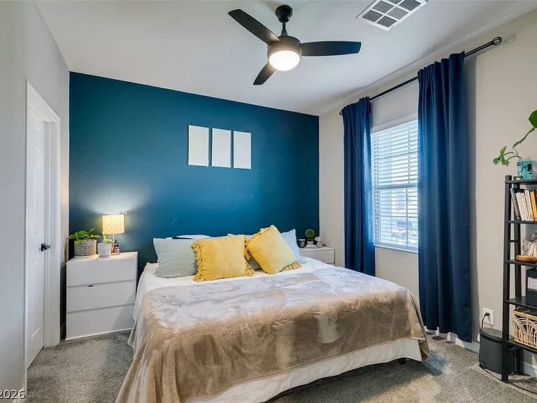 8160 Skye Desert Dr — Photo 33