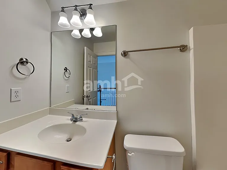 5125 Macarthur Ave — Photo 17